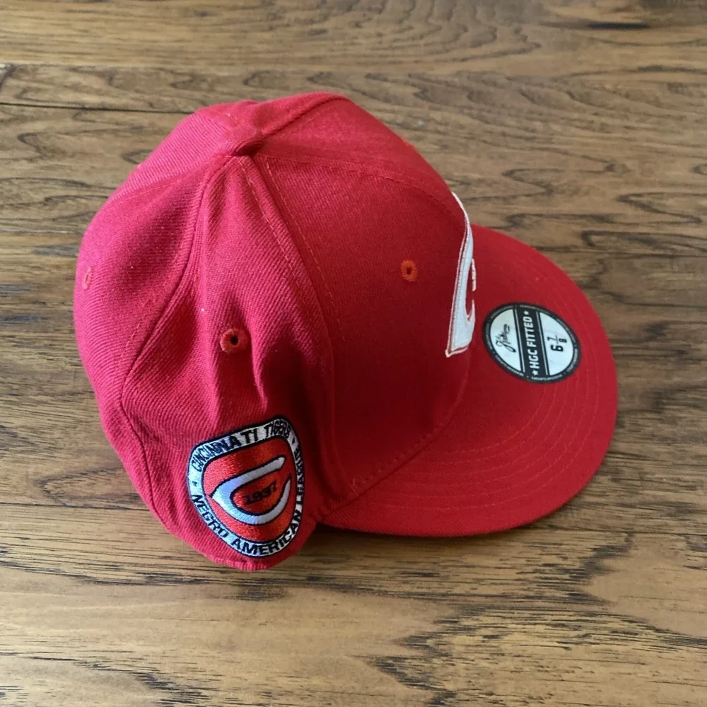 Cincinnati‎  Tigers Negro League Headgear Baseball Red Hat Fitted Size  6 7/8